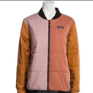 ISO Patagonia zemer bomber in this colour way called “hazy purple”